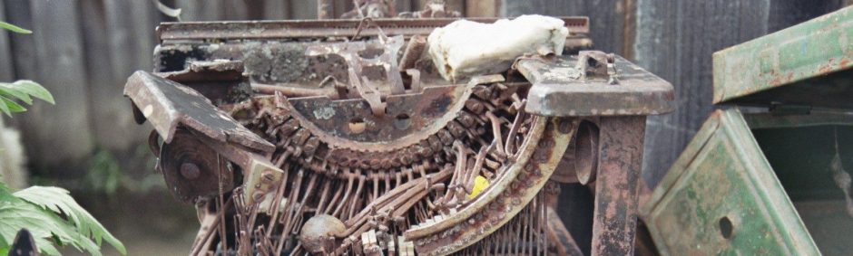 cropped-machine_écrire_yukon-e1529853275890