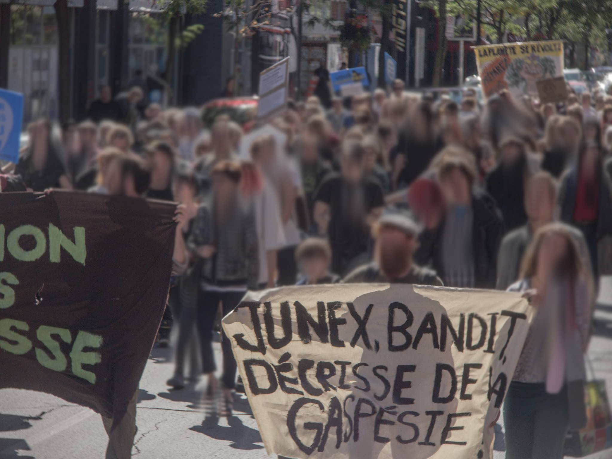 Camp de la rivière - un rappel quant à la sécurité de vos camarades, complices, et allié.es