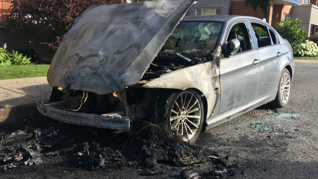 Incendie de 2 chars de luxe dans St-Henri