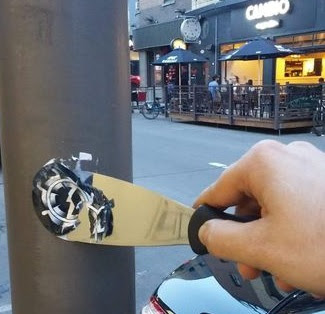 Quand le groupe d’extrême droite Atalante flirte avec les conspirationnistes de QAnon