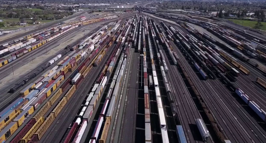 Les opportunités du temps des fêtes : Sabotage ferroviaire